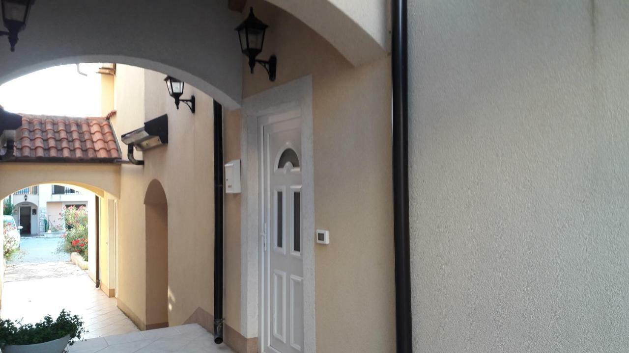 הוילה באניולה Istriana House מראה חיצוני תמונה