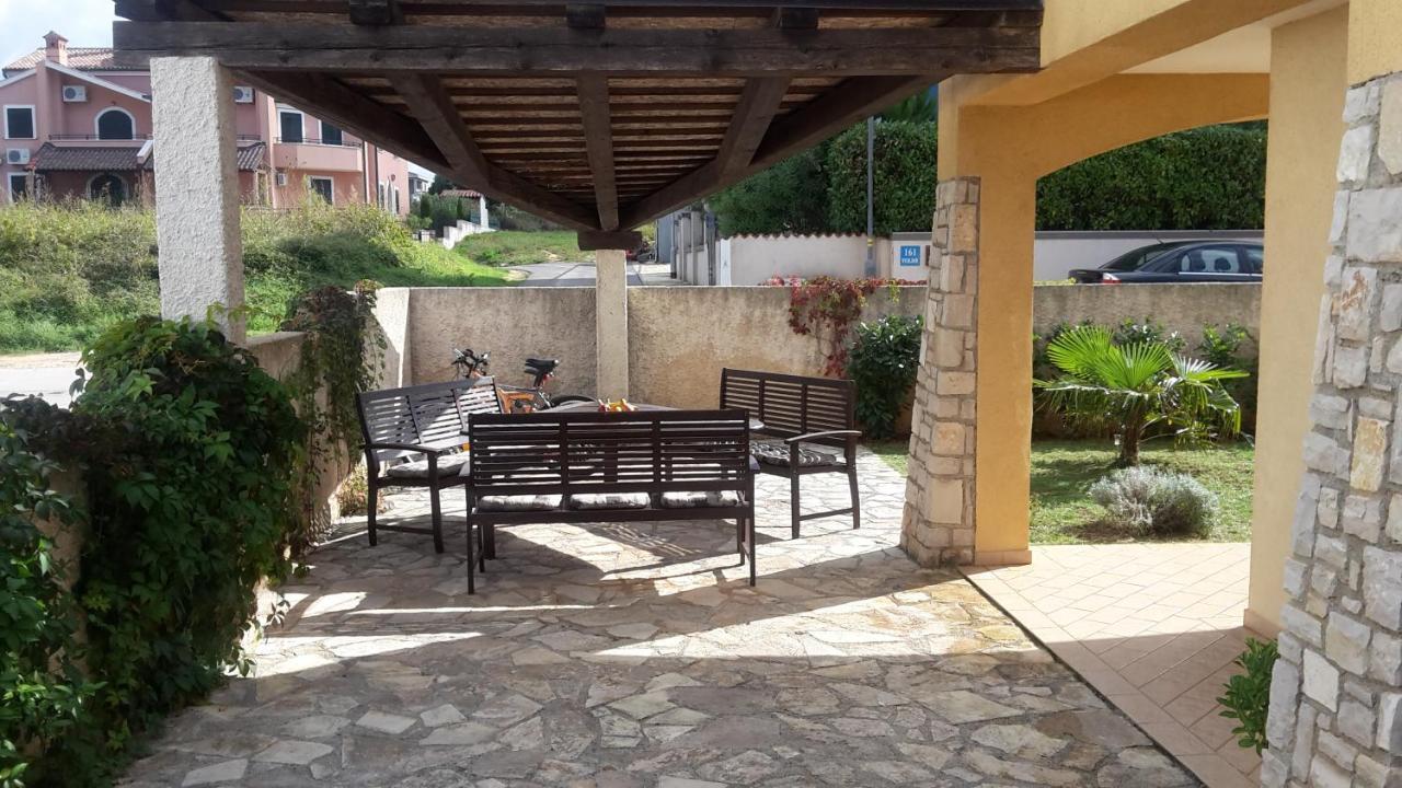 הוילה באניולה Istriana House מראה חיצוני תמונה