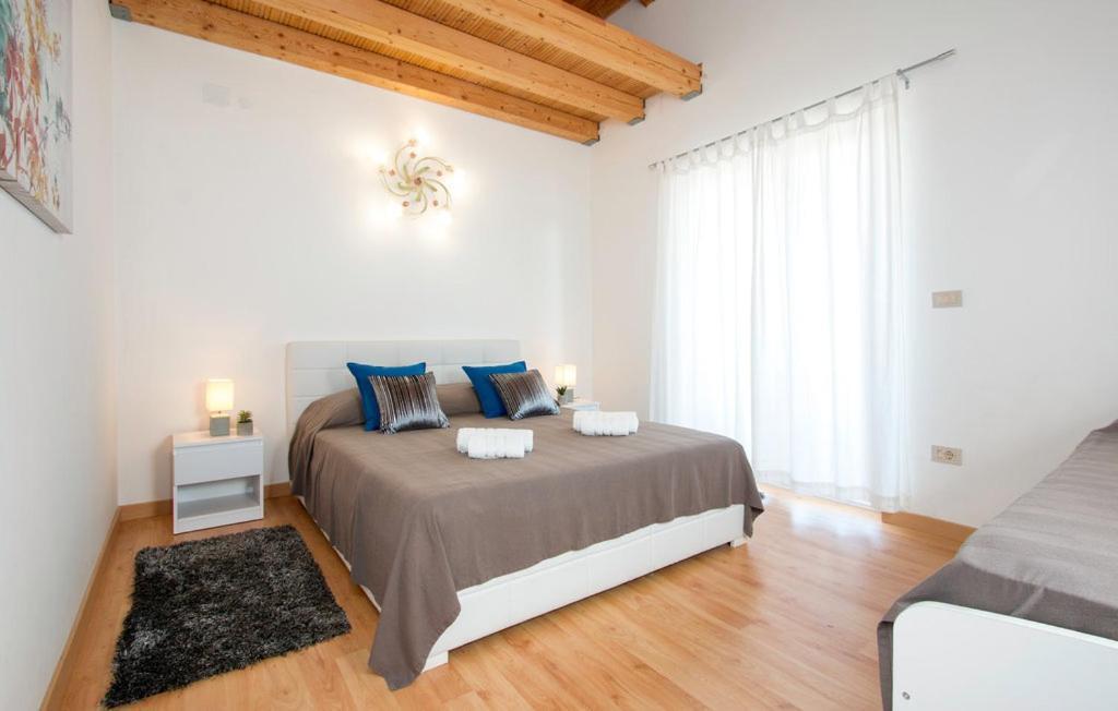 הוילה באניולה Istriana House מראה חיצוני תמונה